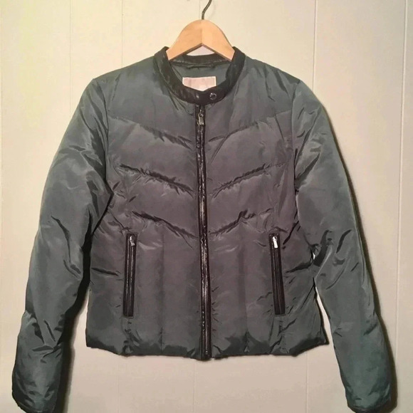 Michael  Kors army green down puffer coat - Picture 1 of 1